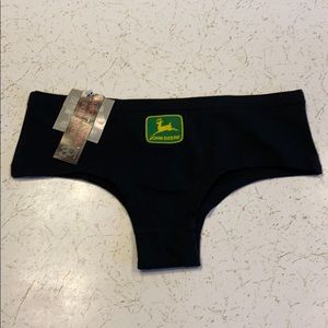 NWT!! Size S! JOHN DEERE PANTIES!